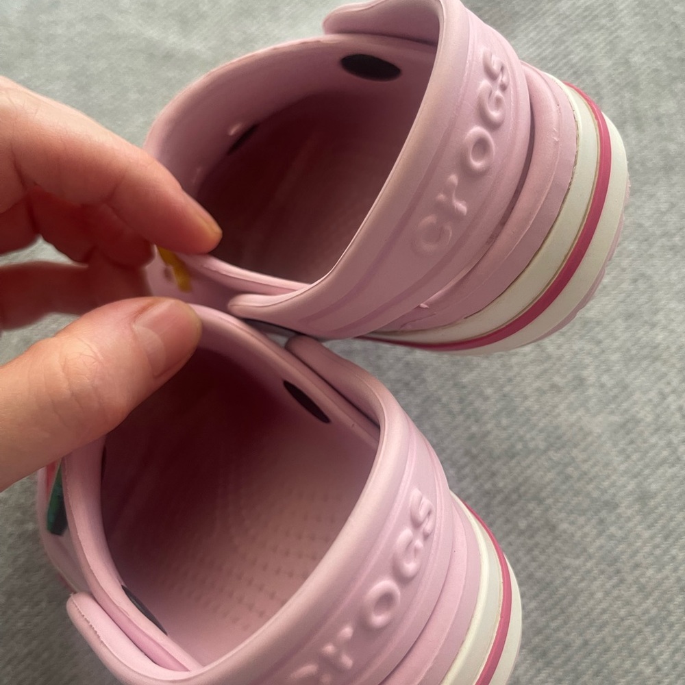 CROCS Kids Size 6C Light Pink Clogs with Fun Charms - Picture 9 of 13